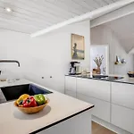 Ubbe - 800m From The Sea By Interhome בית נופש