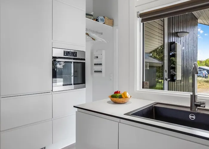 Ubbe - 800m From The Sea By Interhome